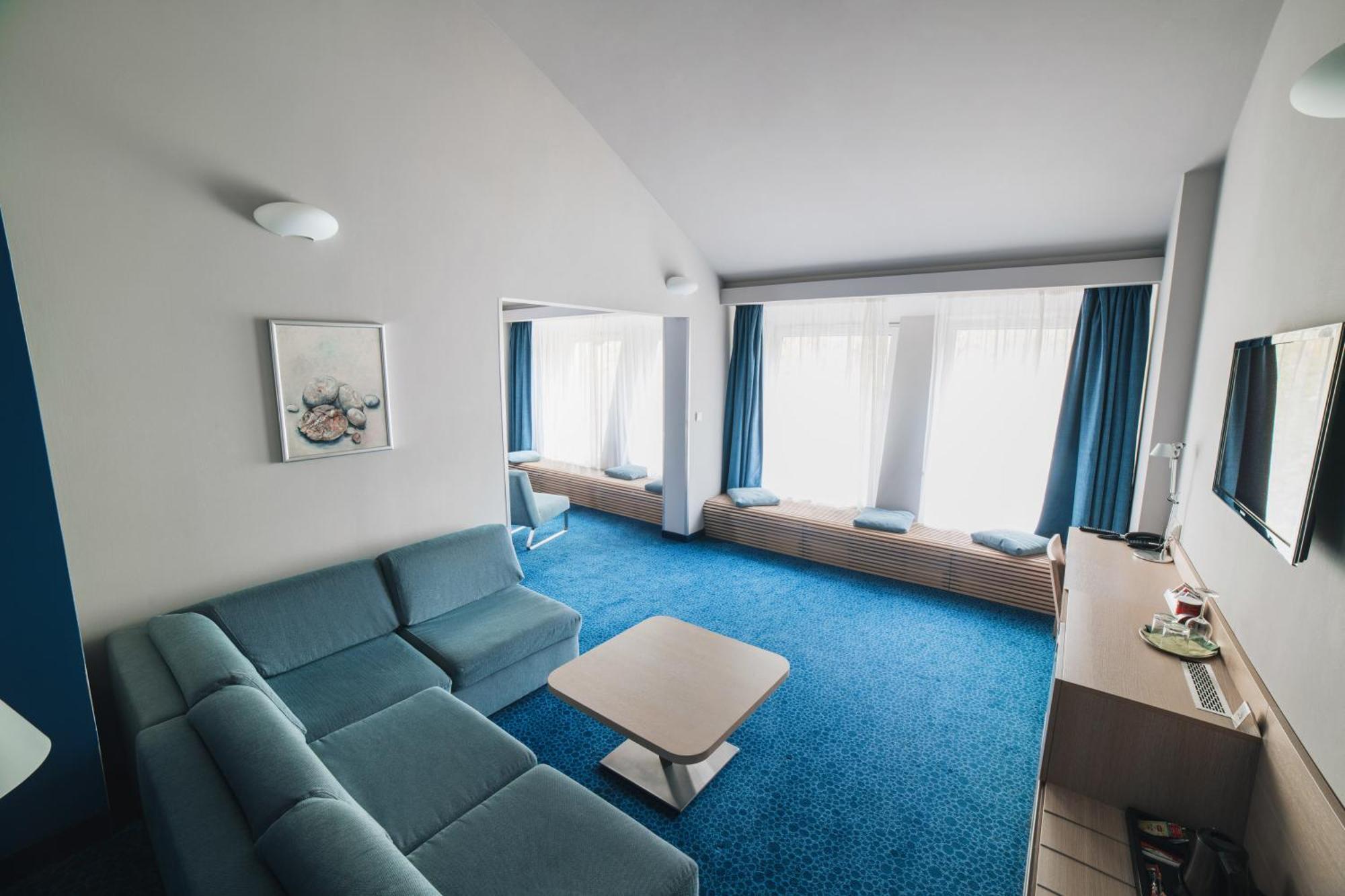 Hotel Split Kadaň Exteriör bild